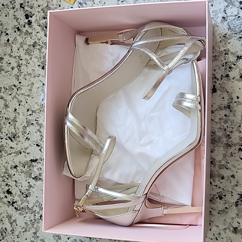 Mia Becar Vivian 2 heels